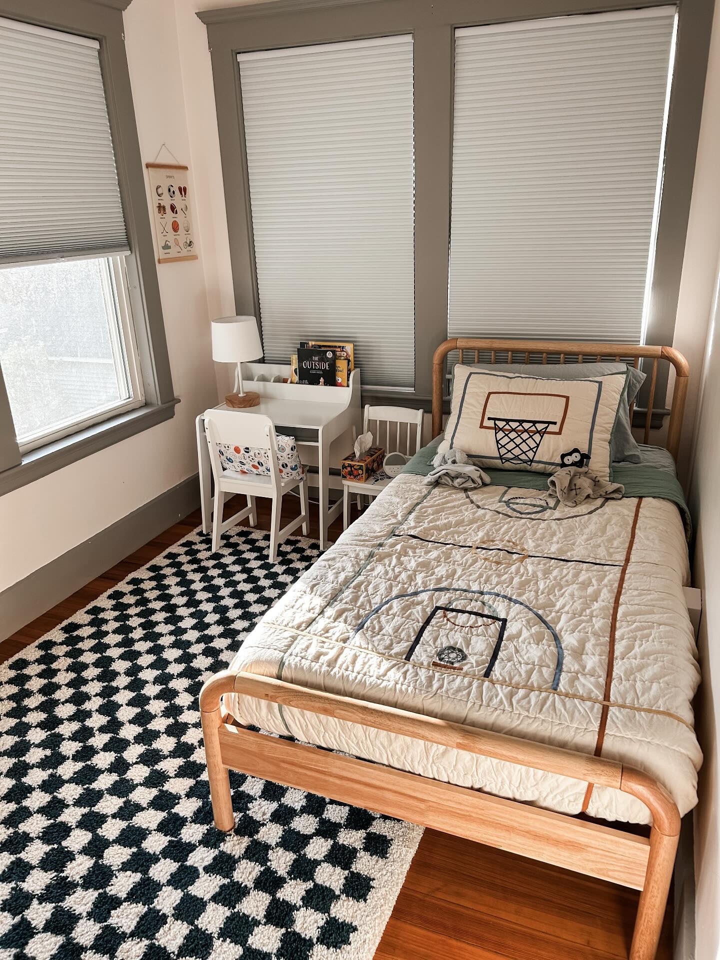 View Modern Basketball 100% Organic Cotton Kids Twin Quilt - image 8 of 9