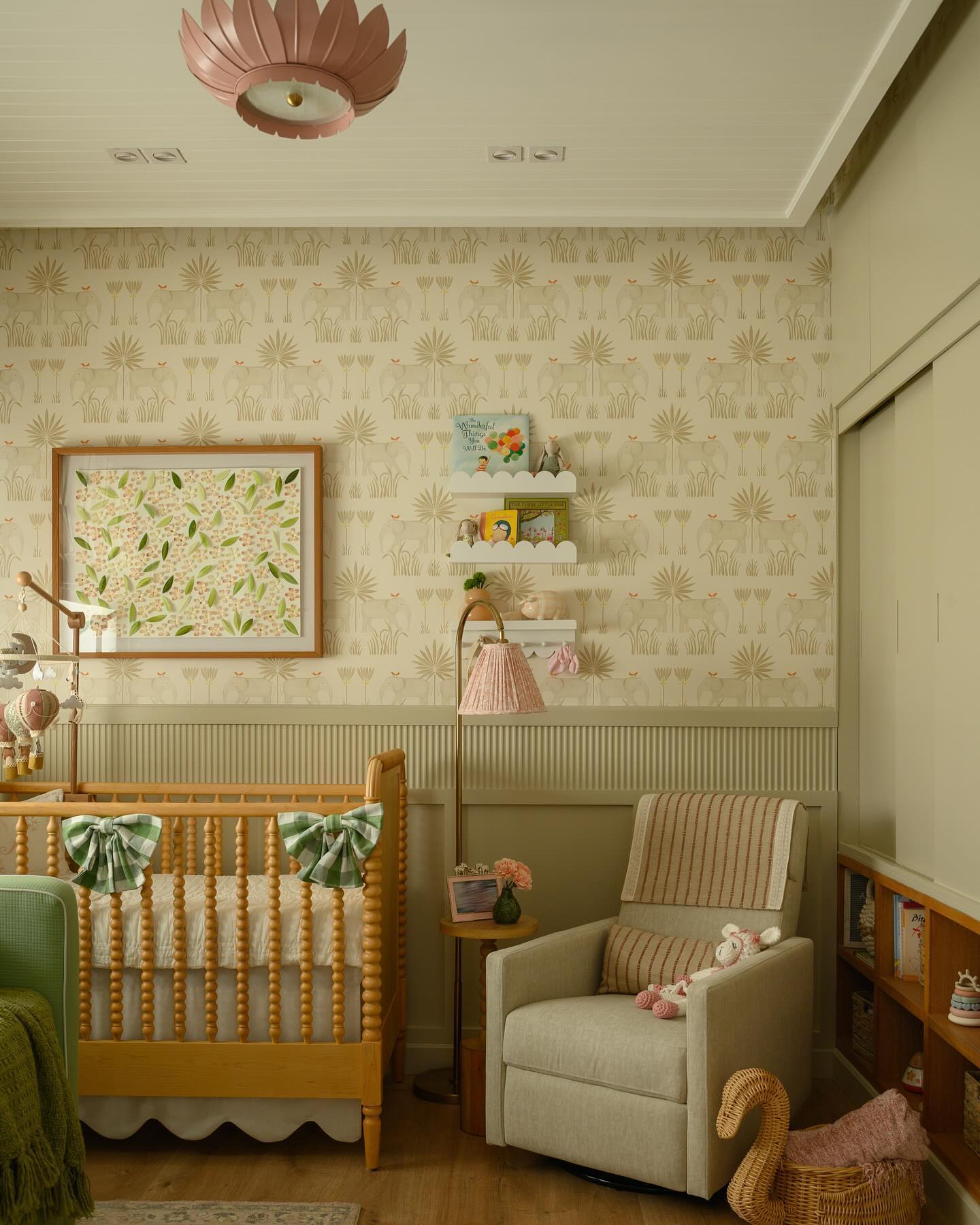 Jenny Lind Heirloom White Wood Convertible Crib - image 11 of 15