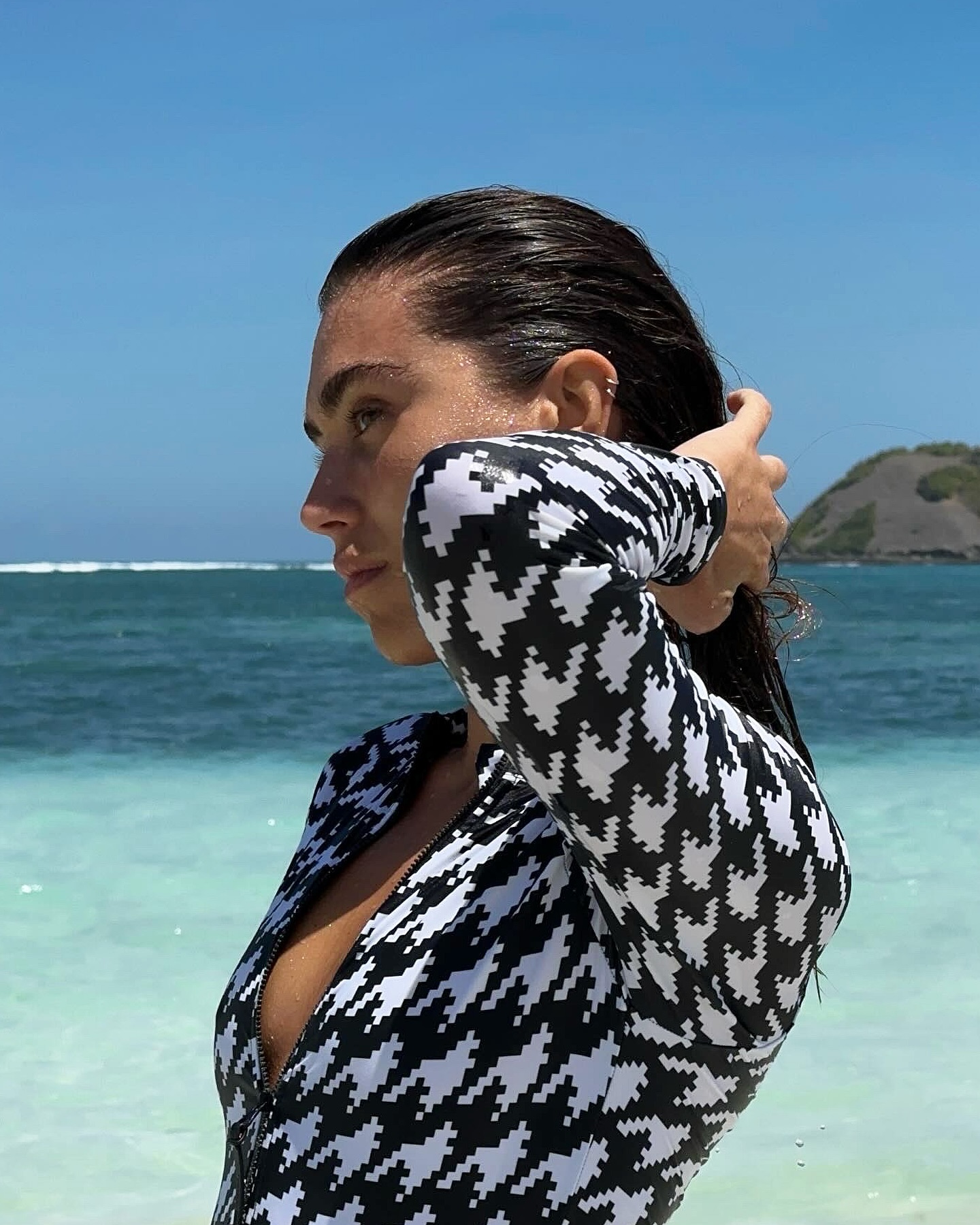 Houndstooth Long Sleeve Zip Front Swimsuit | Perfect Moment