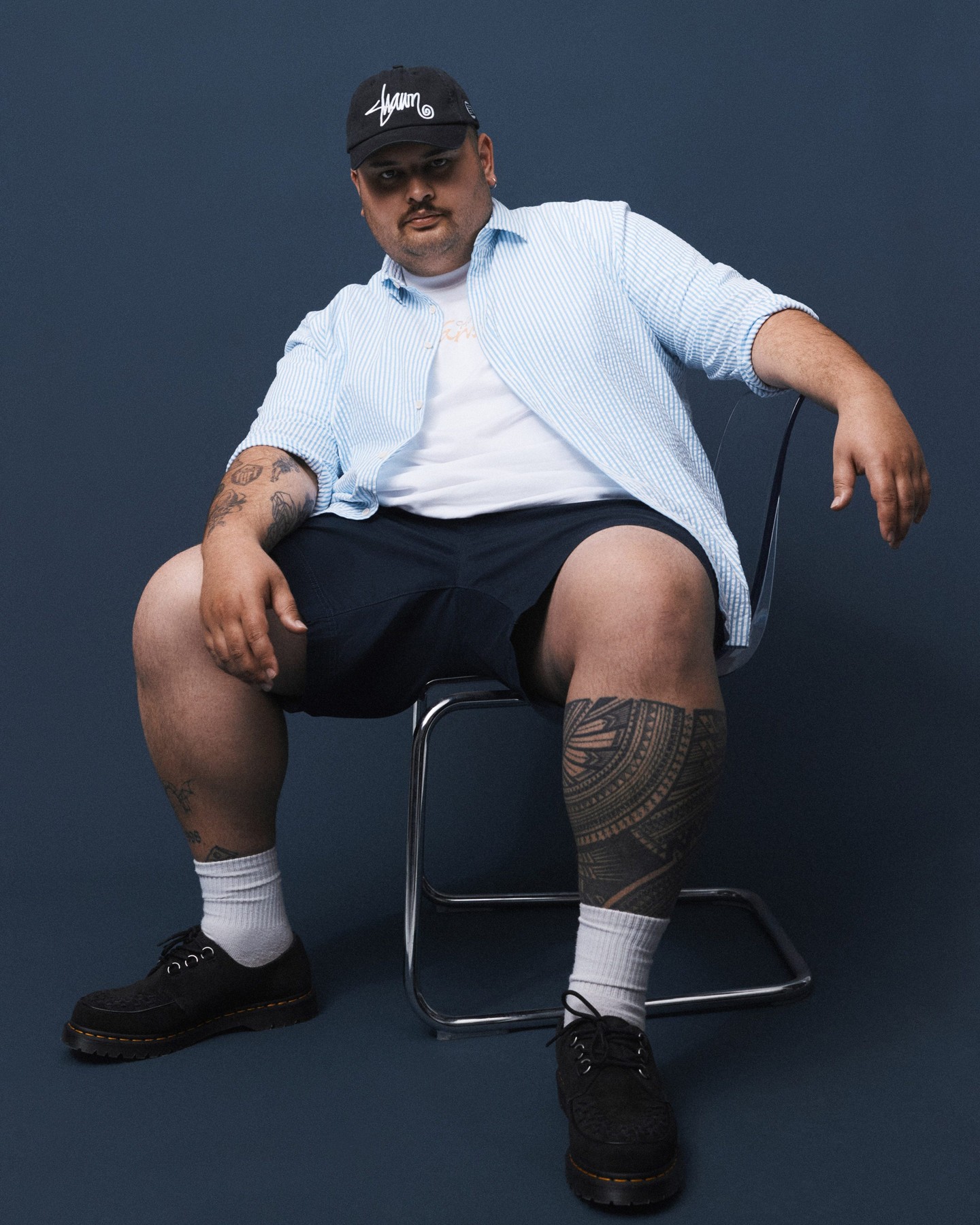 Shorts that breathe. A shirt that works overtime.
The combo you’ll reach for all season.

#bigandtall #menswear #fashion #style #spring25