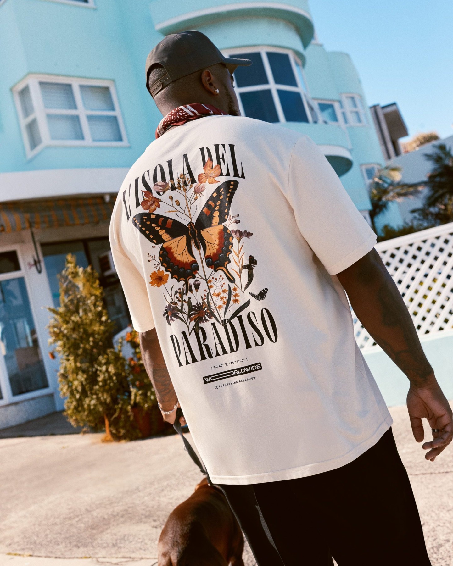 Paradiso state of mind.
Easy tees made for sun, sea, and everything in between.
#johnnybigg #menswear #fashion #mensstyle #styleinspo #outfit #mensfashion #summerstyle