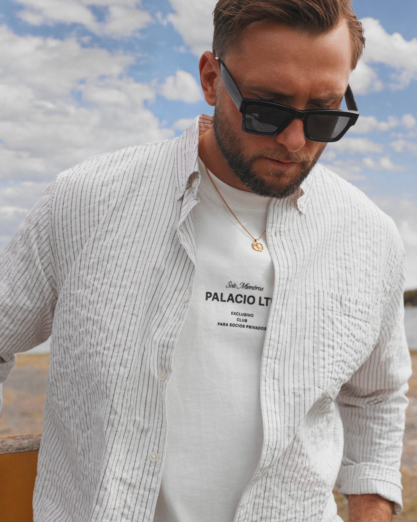 Easy layers, done right. This is how big & tall does off-duty.

#johnnybigg #bigandtall #bigandtallfits #menswear #mensfashion #layering #everydaystyle #relaxedfit #styleinspo