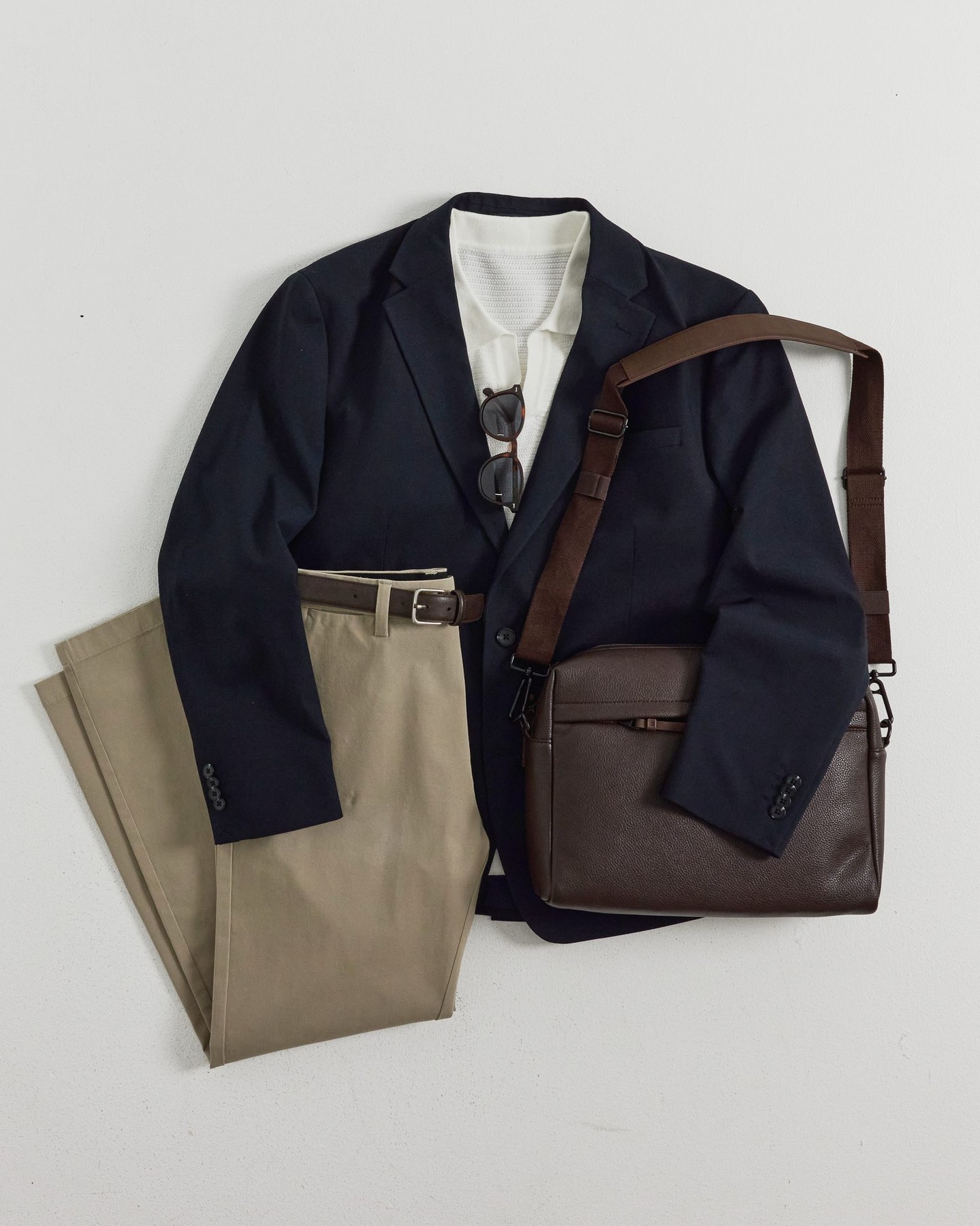 Smart casual, sorted. Easy to wear, easy to style, built to fit properly from weekday meetings to weekend plans.

#johnnybigg #bigandtall #bigandtallfashion #menswear #smartcasual