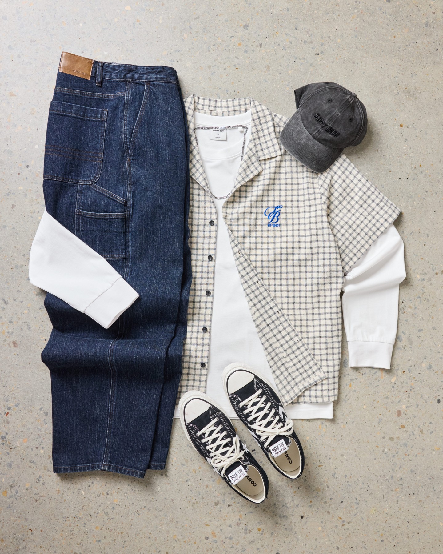 The Embroidered Boxy Fit Shirt layered over the Classic Heavy Long Sleeve Tee, paired with our Kendrick Carpenter Jean.

An easy everyday outfit built for cooler days, with clean layers and denim that moves with you.

#johnnybigg #menswear #bigandtall #autumnwinter #seasonshift