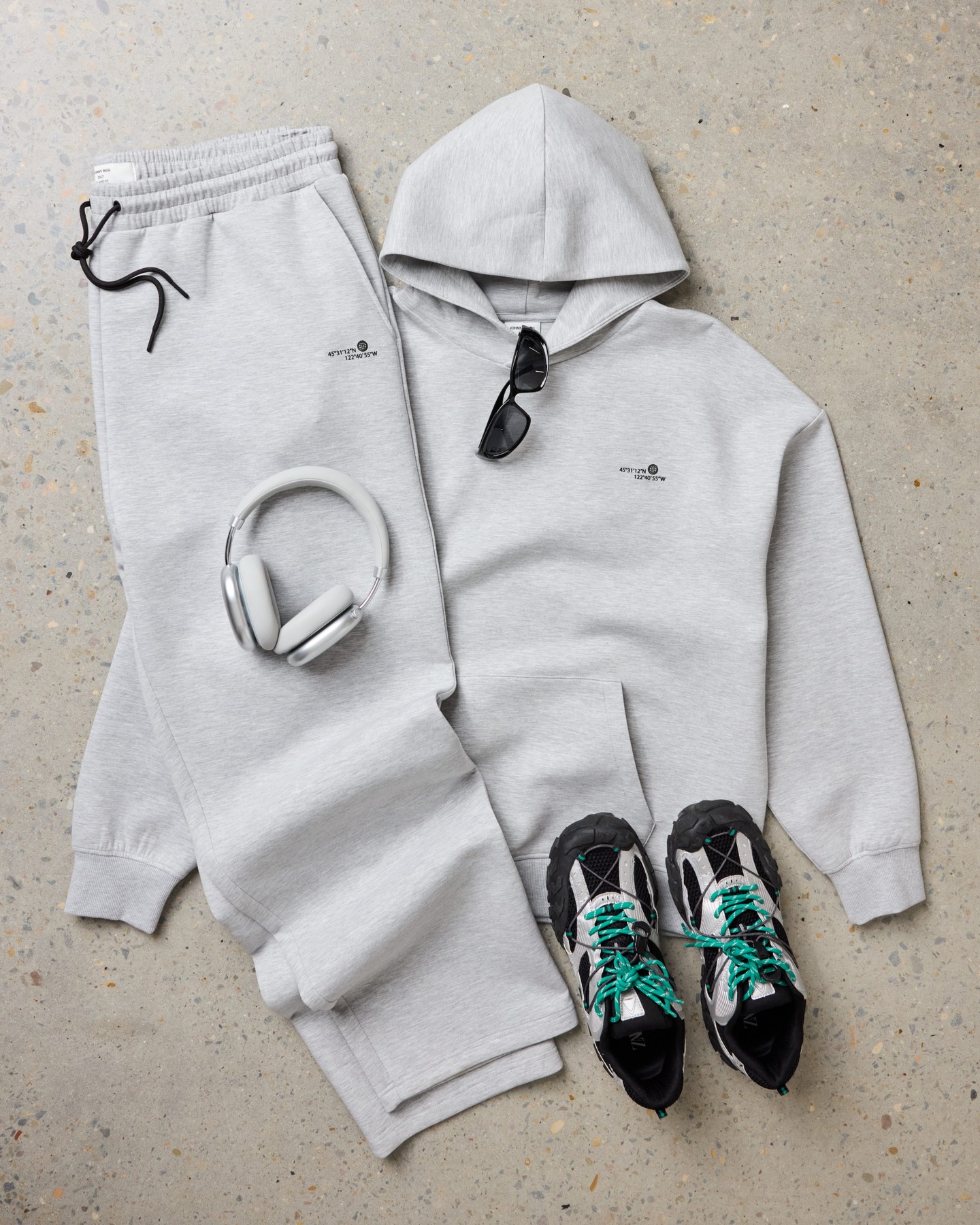 The Tech Relaxed Fit Hoodie paired with the Tech Straight Trackpant.

Comfort meets movement with stretch interlock jersey fabric that keeps up with you, whether it’s weekend plans, travel days or a quick workout. Easy, relaxed and built for big and tall guys who want comfort without sacrificing style.

#johnnybigg #menswear #bigandtall #bigandtallfashion #mensloungewear