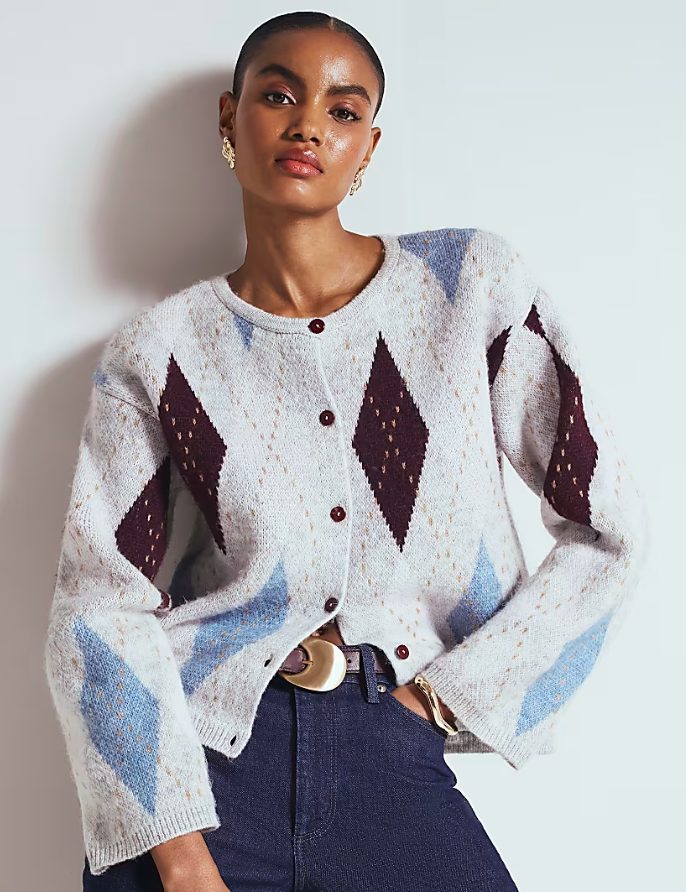 Beige Knitted V Neck Jumper River Island